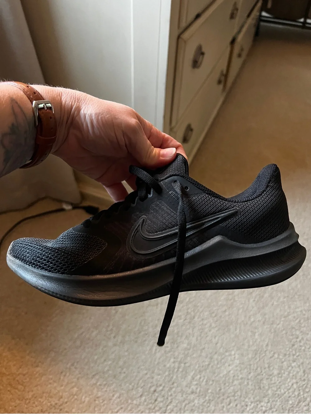 Nike Women’s  Black Downshifter Running Shoe Size 6